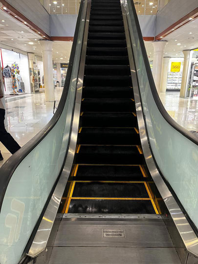 سرویس پله برقی در کیش